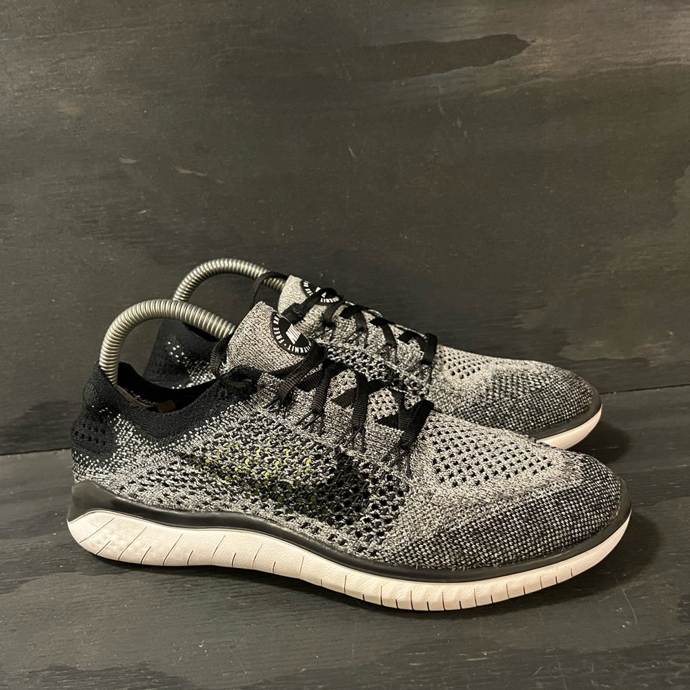 Nike Free Flyknit Womens Size 9 Black White Running Shoes Sneakers 942839-101